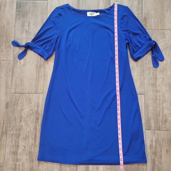 Eliza J Blue Sheath Dress with Cuffed Short Sleeves - Picture 5 of 11